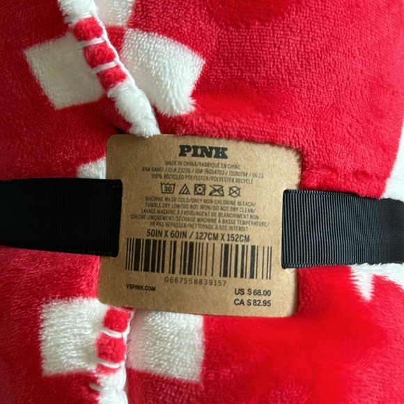 PINK cozy plush blanket Victorias Secret - Picture 6 of 6
